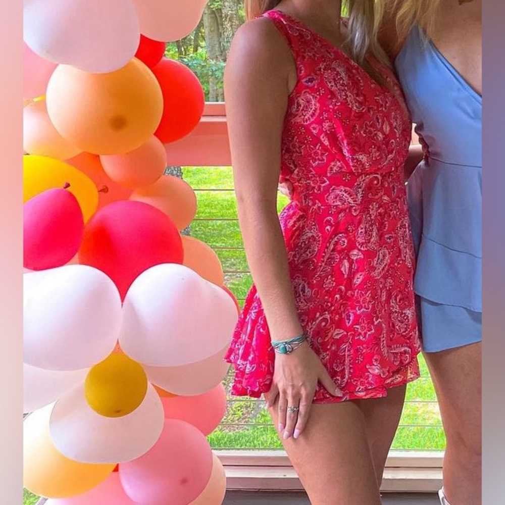 Women’s size xs romper style dress